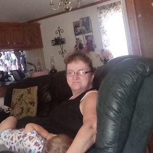 Meet your Posher, Connie